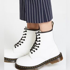 NWT Dr. Martens AirWair 1460 White Leather Combat Boots Size 7|Lace Up Platform